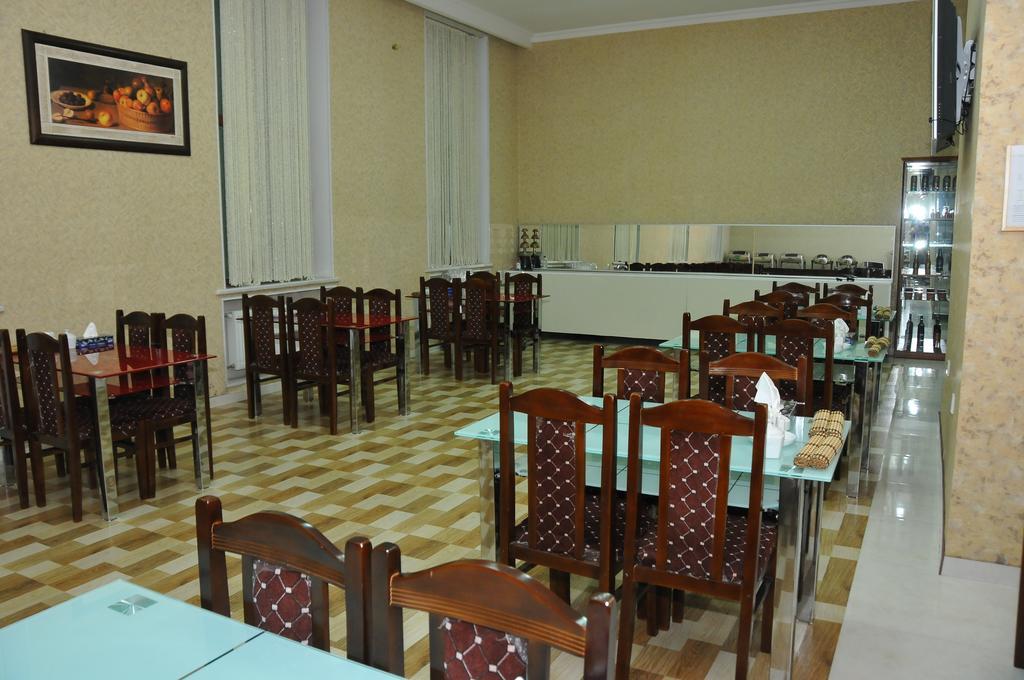 Xudaferin Hotel Baku Extérieur photo